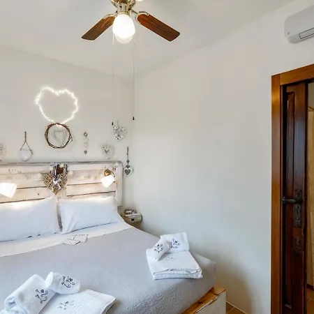 With 3 Bedrooms In San Clemente With Enclosed Garden And Wifi 10 Km From The Beach *